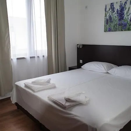 Apart-hotel Maria 4*