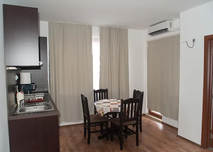 Maria Apartmanhotel 4*