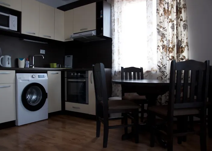 Maria Apartmanhotel Carevo