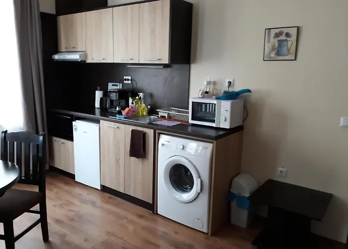 Maria Apartmanhotel Carevo