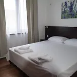 Apartahotel Maria 3*