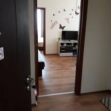 Maria 公寓式酒店 *