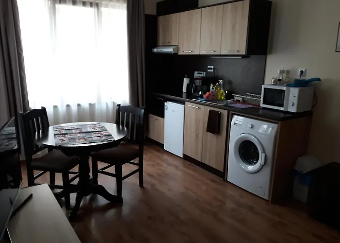 Maria Apartmanhotel 3*