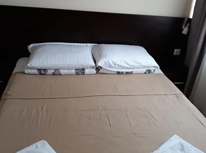 アパートホテル Maria